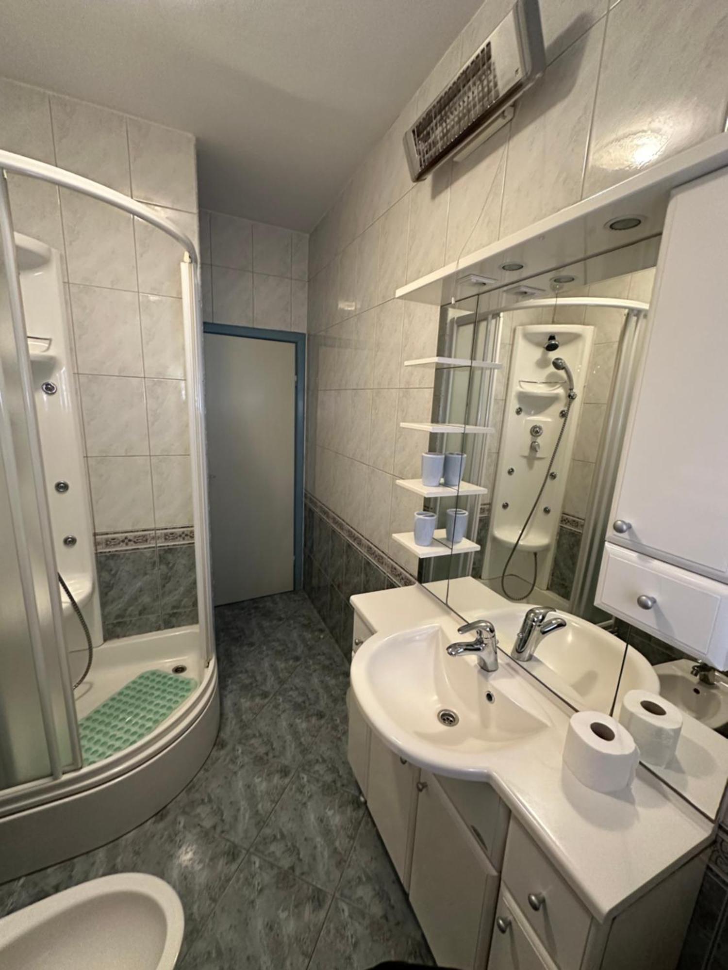 Vs Rooms สปลิท ภายนอก รูปภาพ